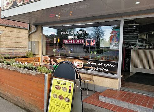 Pizza Burger House Udenfor