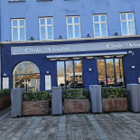Cafe Vivaldi Udenfor