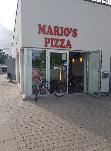 Mario's Udenfor