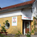 Ballis Pizza Udenfor