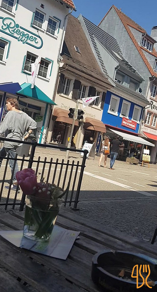 Cafe M Udenfor