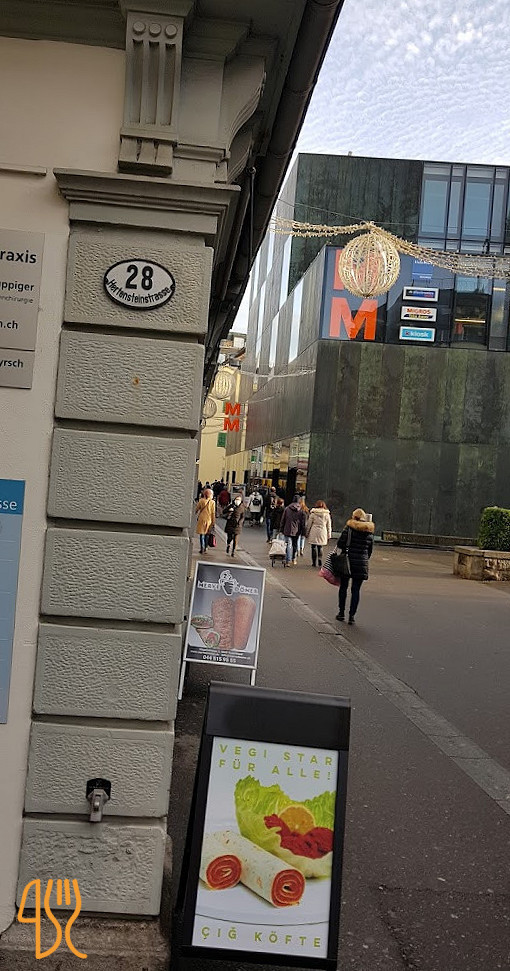 Sunset Boulevard Udenfor