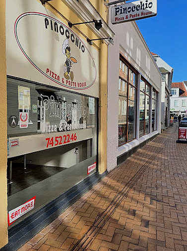 Pizza Venezia Udenfor
