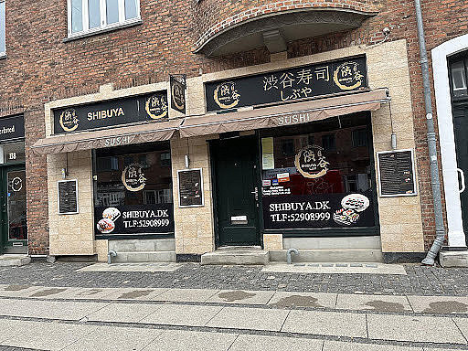 Shibuya Sushi Udenfor