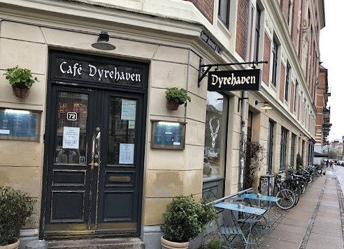The Modern Cafe Brasserie Udenfor