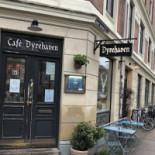 The Modern Cafe Brasserie Udenfor
