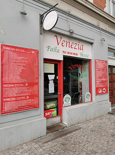 Venezia Pasta House Udenfor