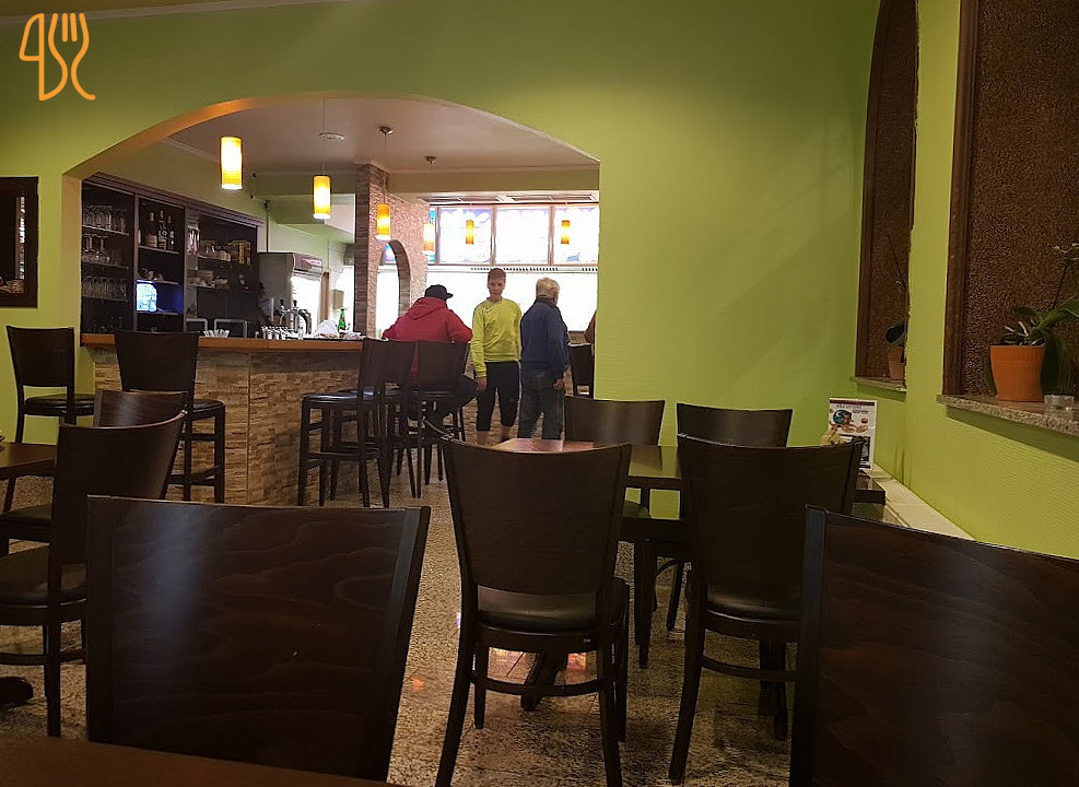 Sokkelund Cafe Brasserie Inde