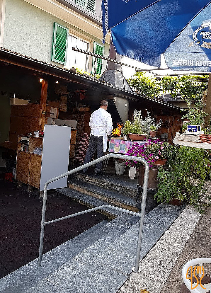 Massa Pizza Grill Udenfor