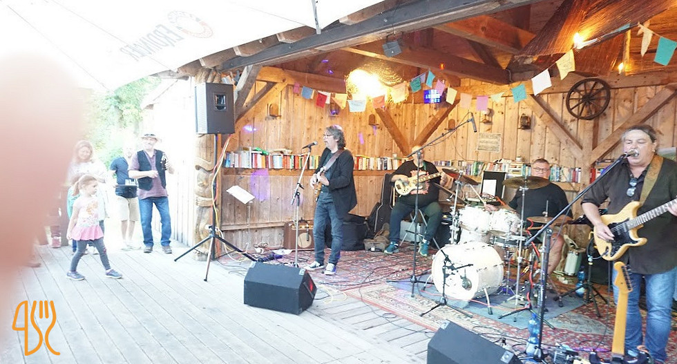 Strand Pizza Udenfor