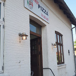 Hejls Pizza Udenfor
