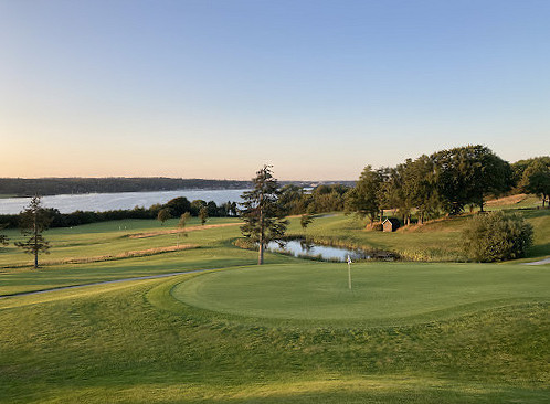Mariagerfjord Golfrestaurant Udenfor