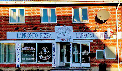 La Pronto Pizza Udenfor