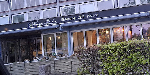 Nuova Italia Udenfor