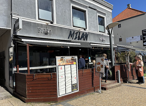 Milan Pizza Udenfor