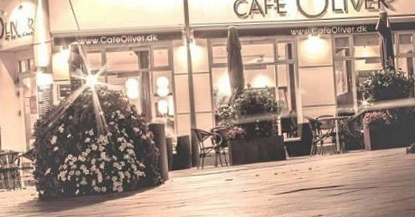 Cafe Oliver Udenfor