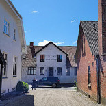 Gislev Pizza Grillbar Udenfor