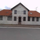 Gislev Pizza Grillbar Udenfor