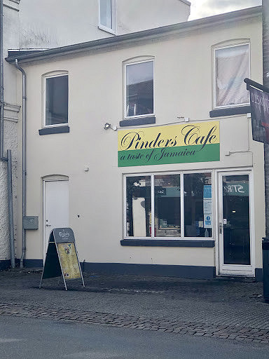 Pinders Cafe Udenfor