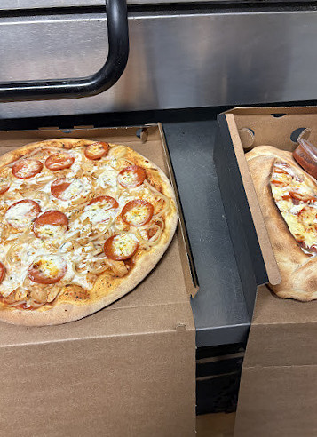 Babas Pizza Og Grill Mad