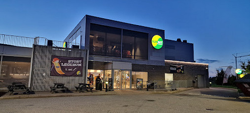 Sunset Boulevard Udenfor