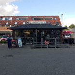 Midtpunktgrillen Udenfor