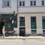 Toga Vinstue Udenfor