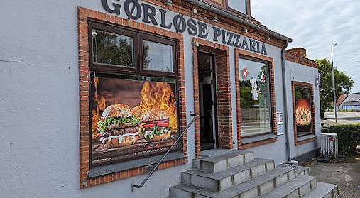Goerloese Pizza And Snack Udenfor