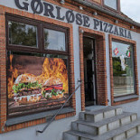 Goerloese Pizza And Snack Udenfor