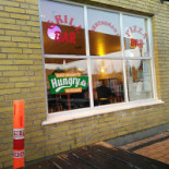 Pizza Special Marielyst Udenfor