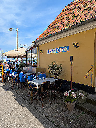 Cafe Strand Udenfor
