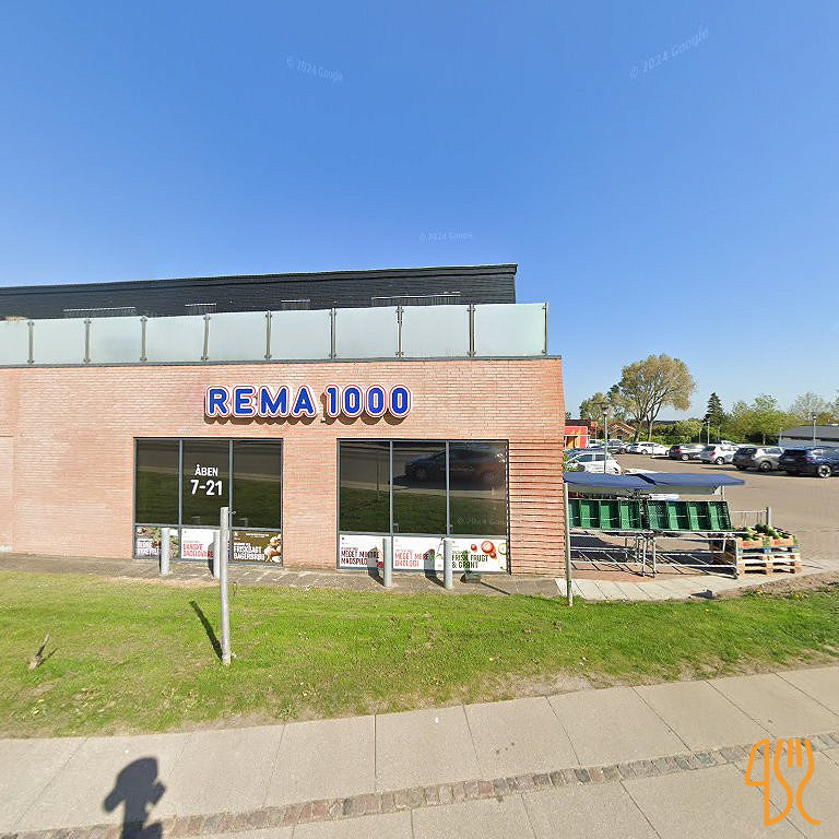 Mamas Pizza Kebabhouse Udenfor