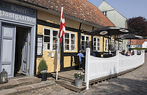 Postgården Udenfor