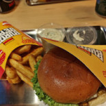 Winner Burger Mad