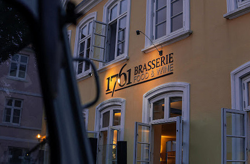 Brasserie 1761 Udenfor