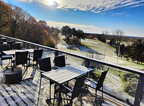 Cafe Solvogn Udenfor