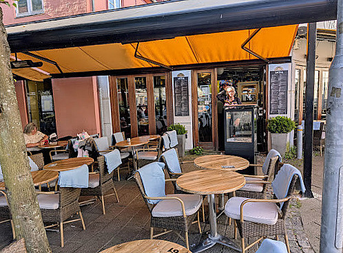 Cafe Vivaldi Udenfor