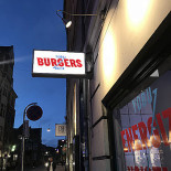 Yoburger Udenfor
