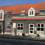 Torvets Vaffelhus Udenfor