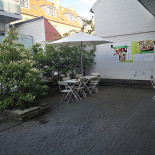 Pizzaria Burgerhouse Udenfor