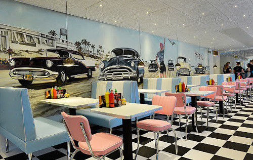 Stacy's Diner Udenfor