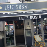 Letz Sushi Udenfor