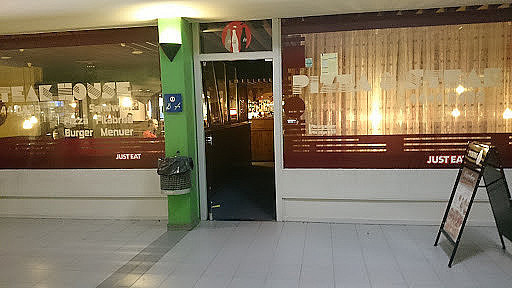 Vaerebro Pizza Udenfor