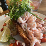 B's Fiskevaerksted Mad