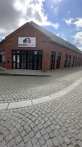 Pizza Master Udenfor
