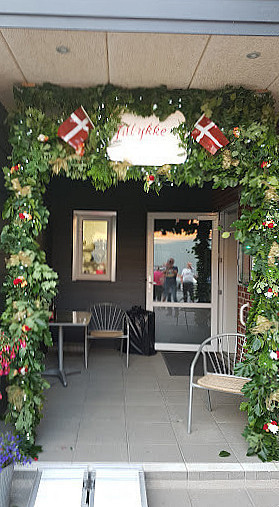Bur Forsamlingshus Udenfor