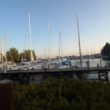 Krabben, Udenfor
