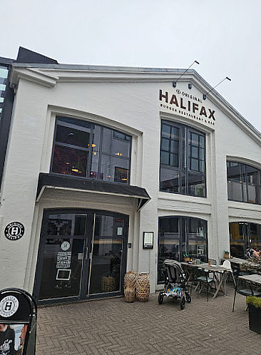 Halifax Udenfor