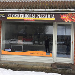 Klokkerholm Pizzaria Udenfor