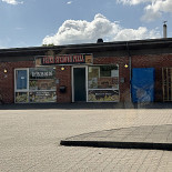 Vejen Stenovn S Pizza Udenfor